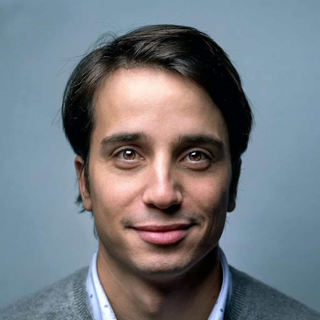 Headshot input image example